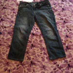 Miss me Boyfriend Capri size 30 (women’s)